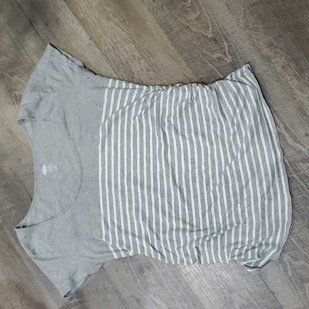 Old Navy Maternity Gray and white striped T-shirt